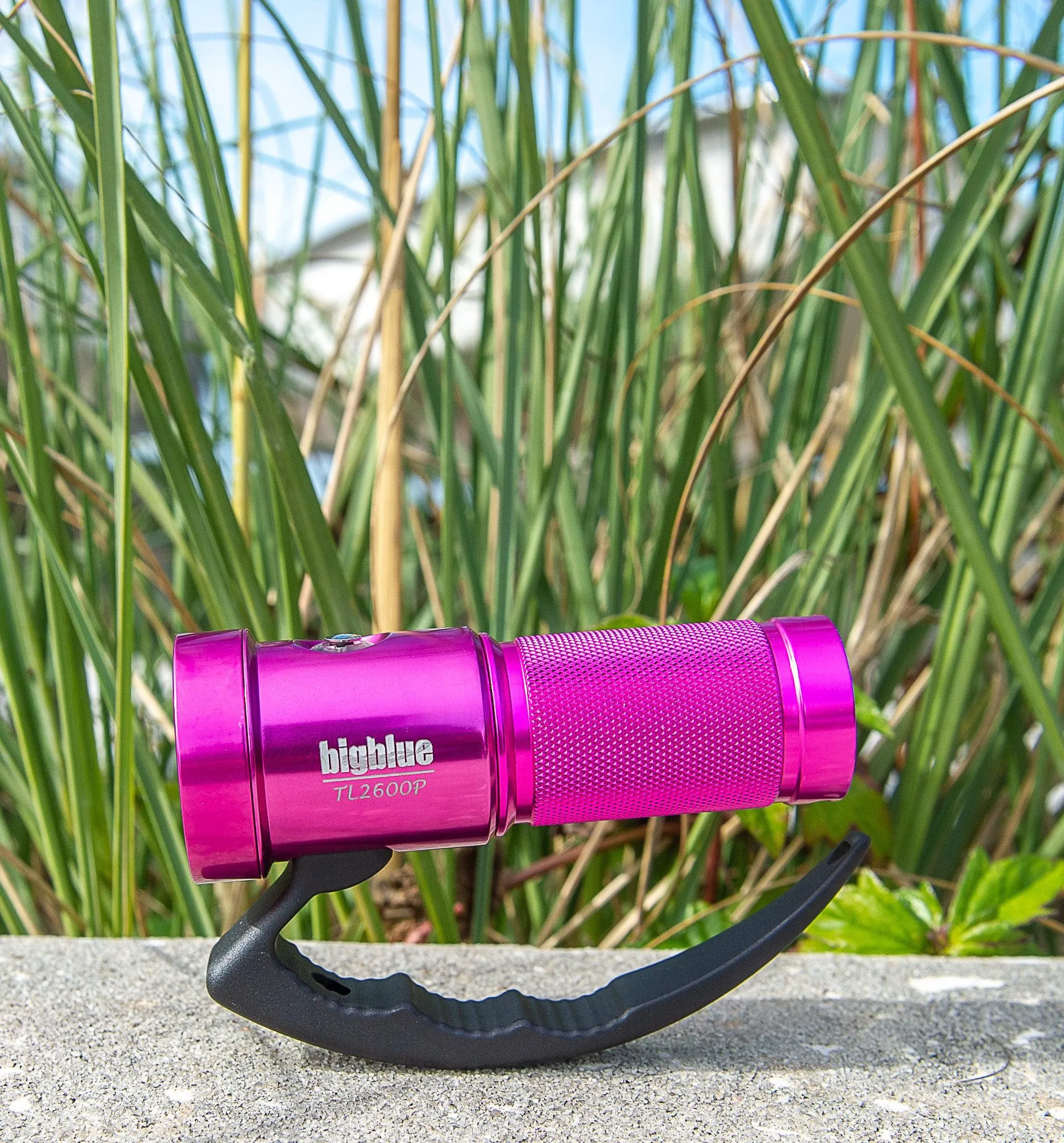 BigBlue 2600 Lumen Narrow Beam Technical Light - Glossy Pink