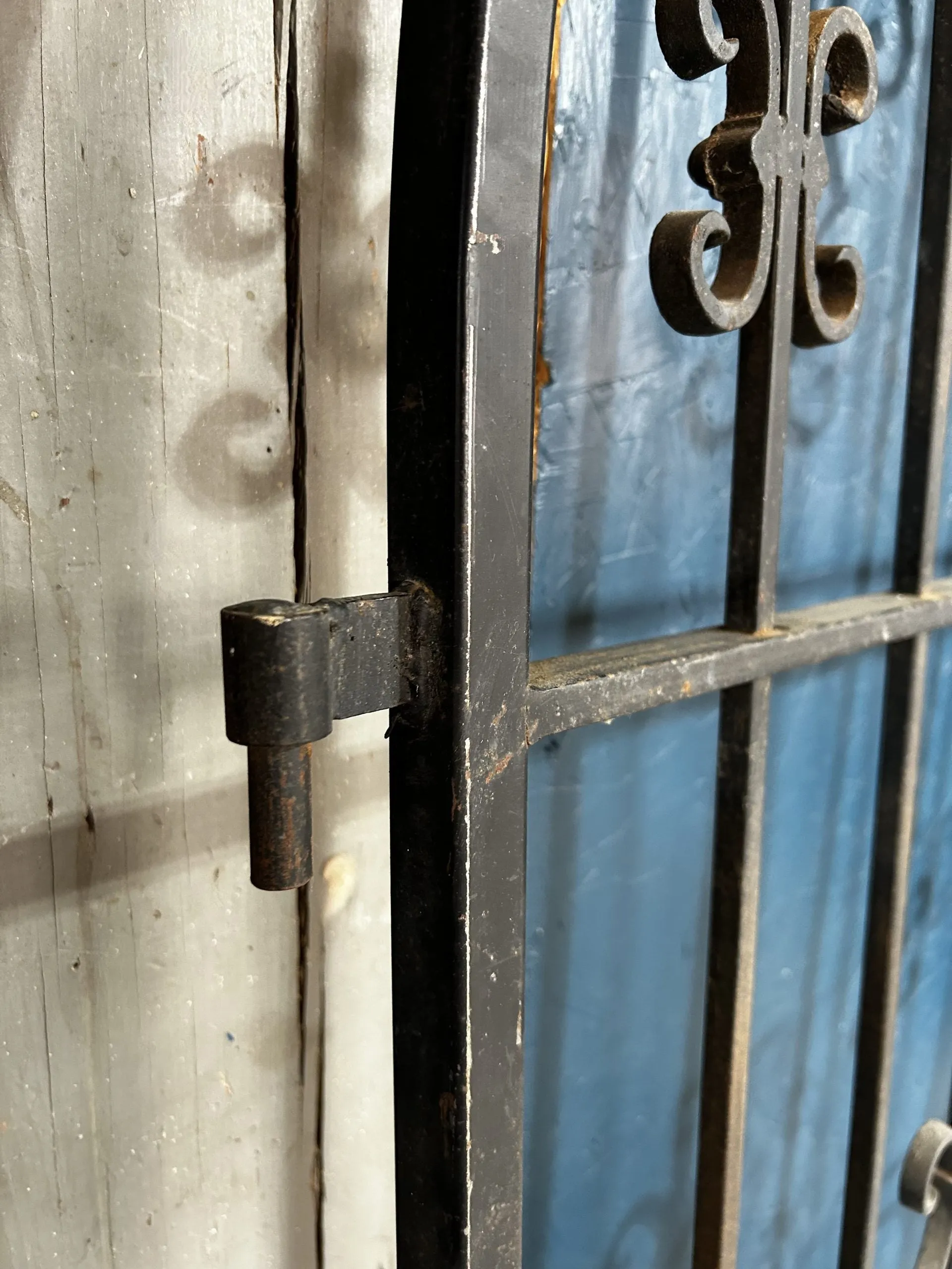 Iron Gate Doors, Arched