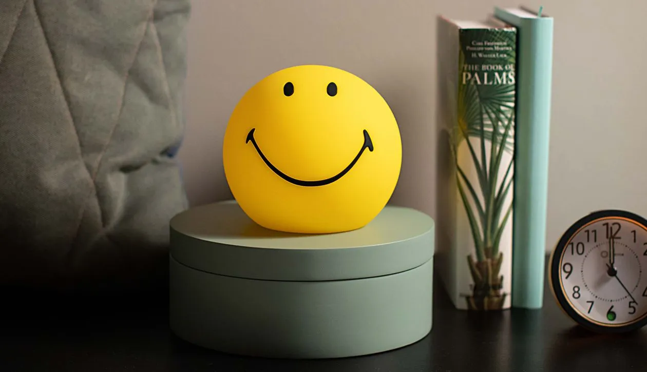 Mr Maria Smiley Bundle of Light