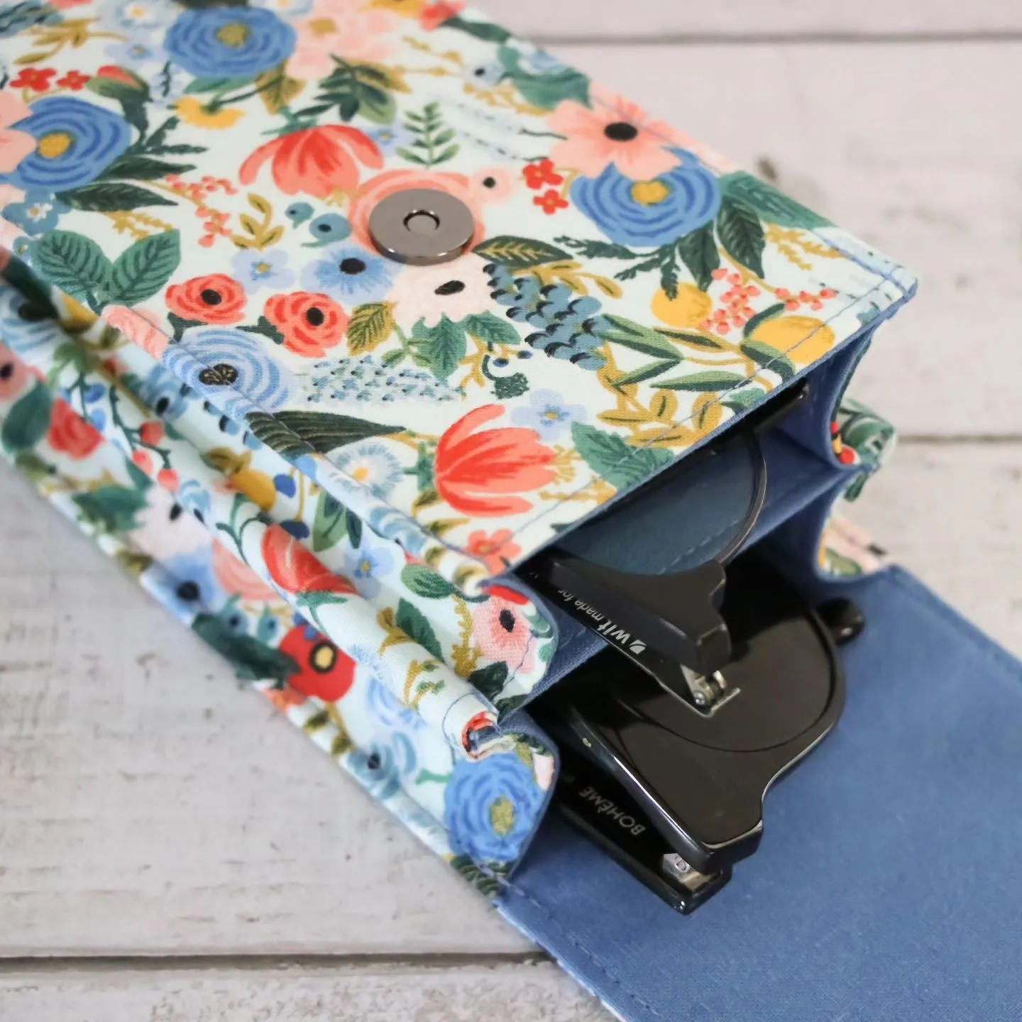 Sewing Pattern with video | The Double Vision Case