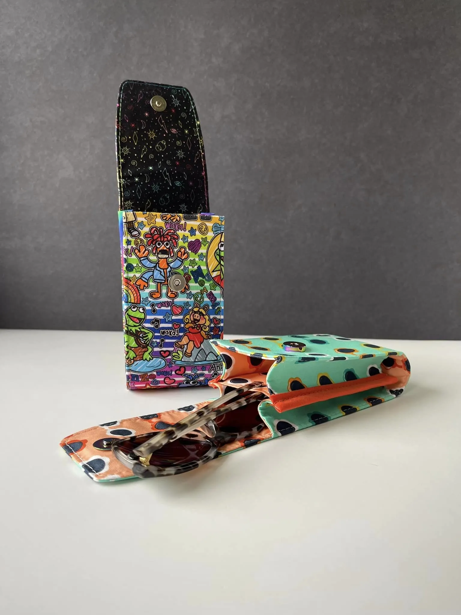 Sewing Pattern with video | The Double Vision Case