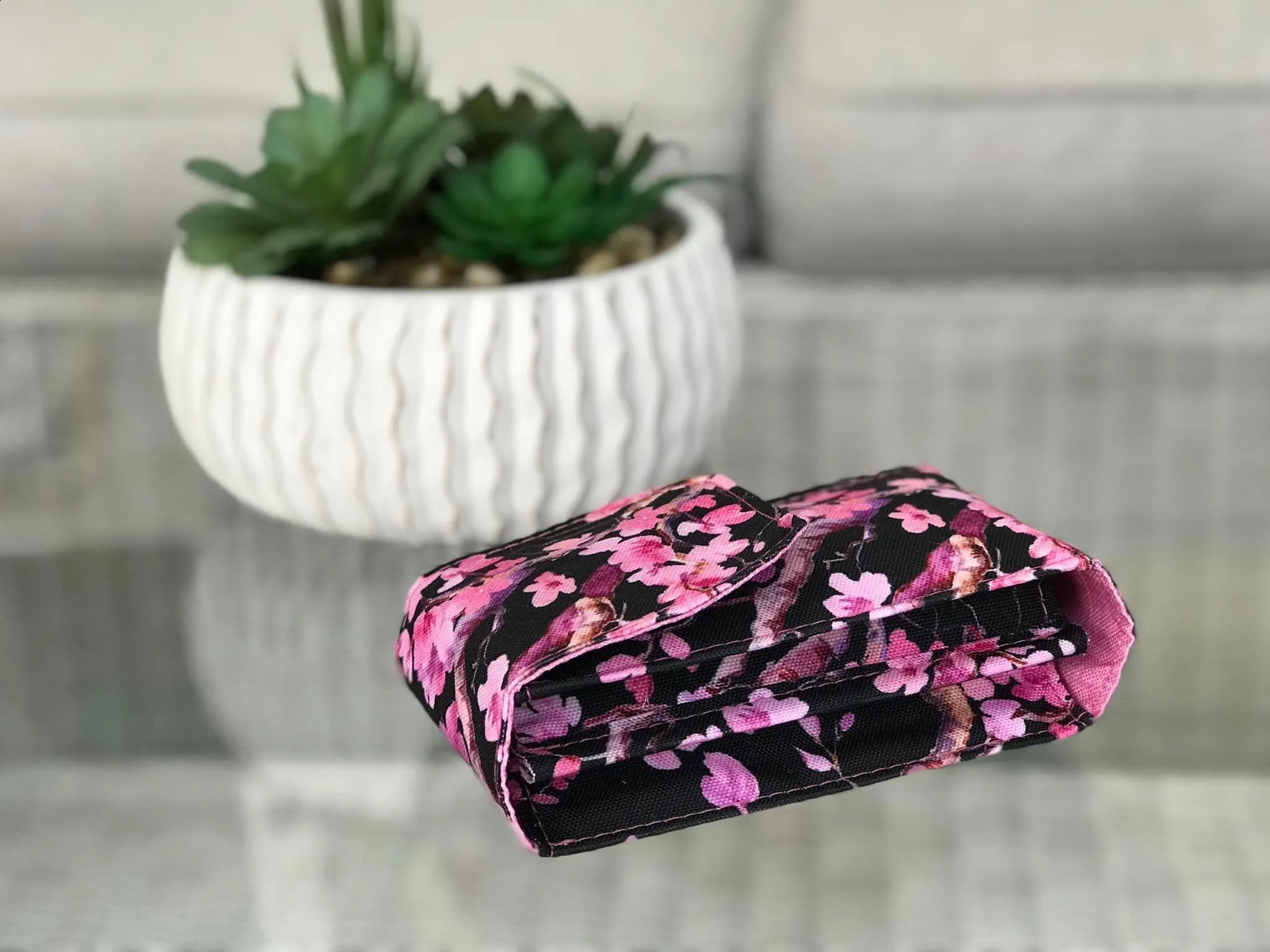 Sewing Pattern with video | The Double Vision Case