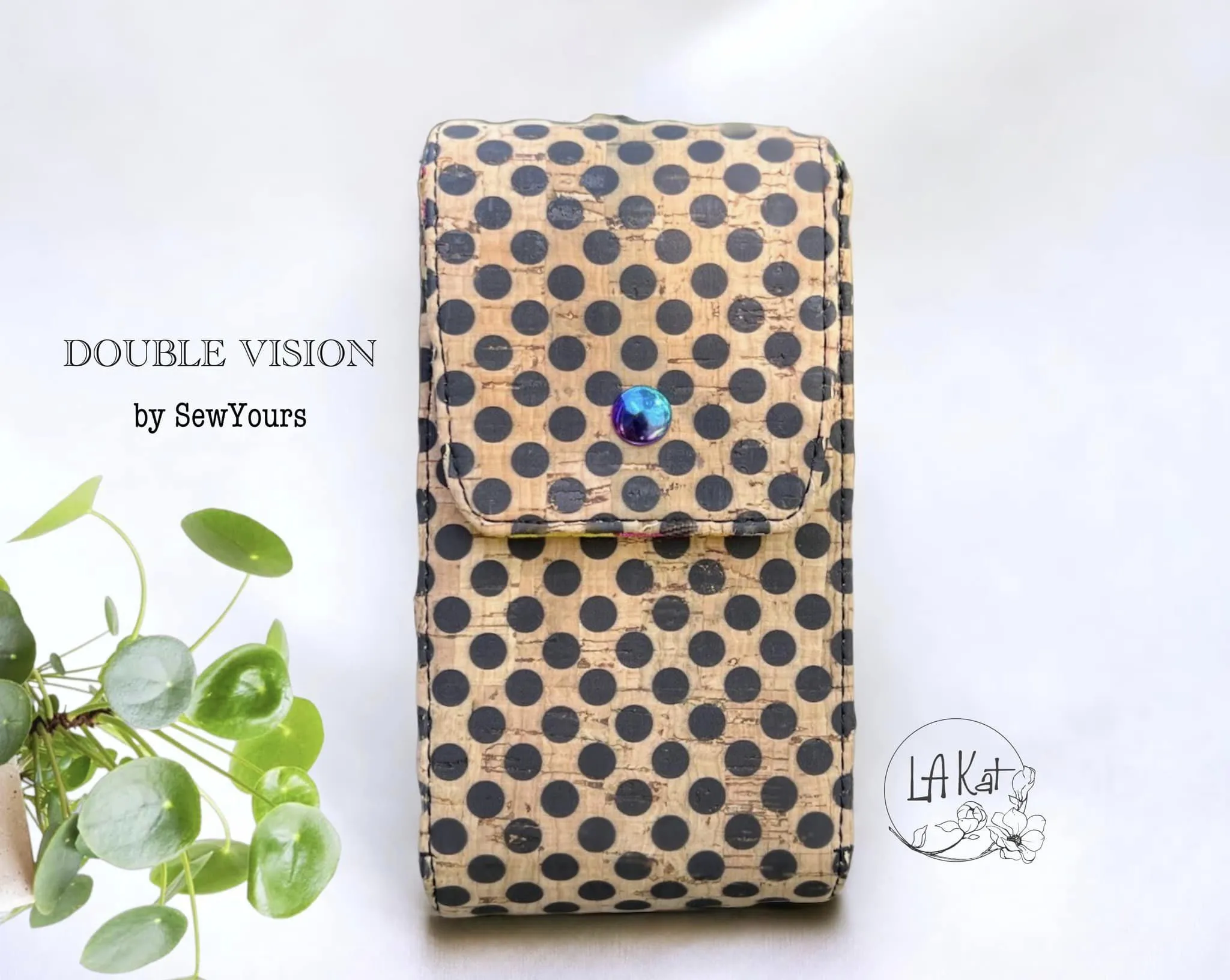 Sewing Pattern with video | The Double Vision Case