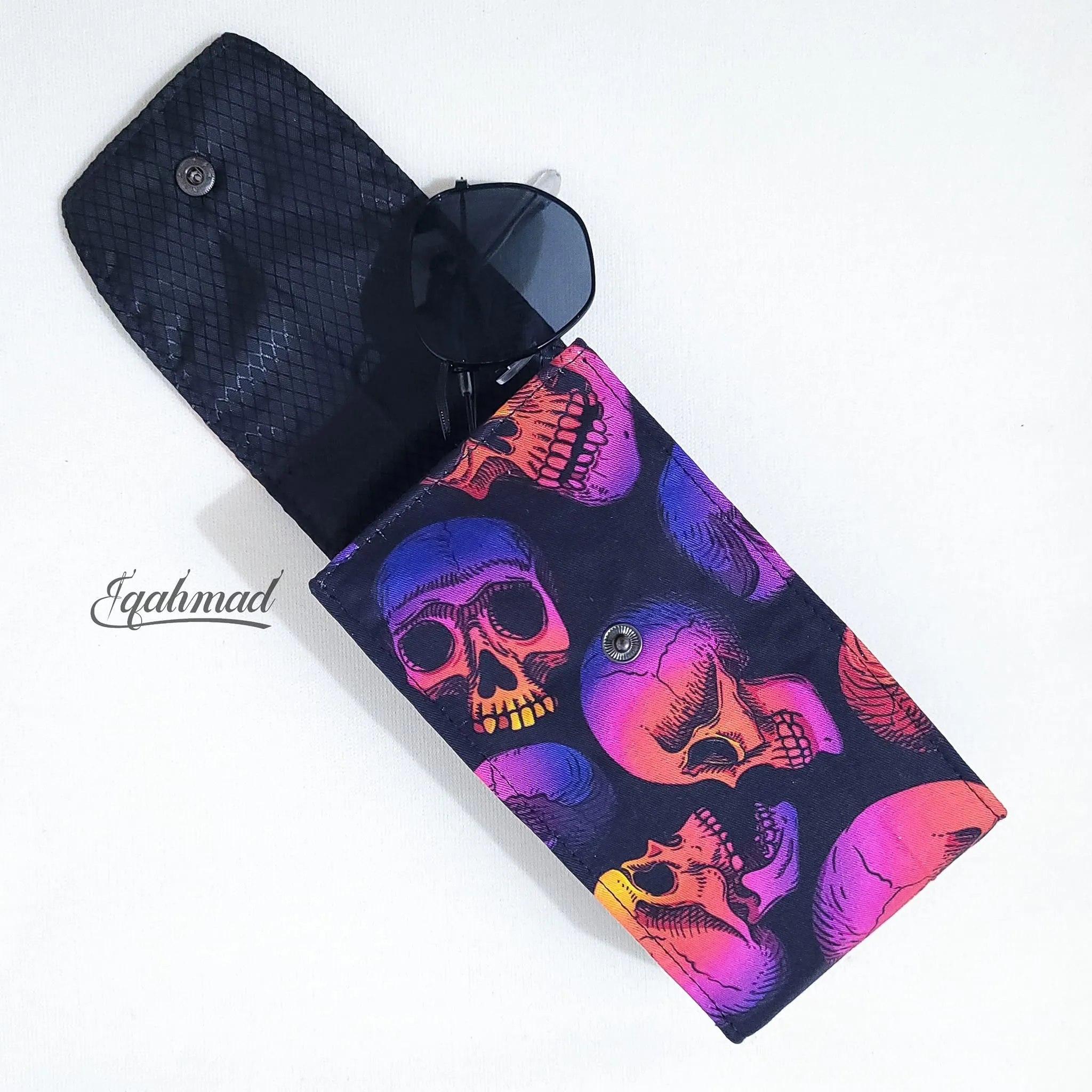 Sewing Pattern with video | The Double Vision Case