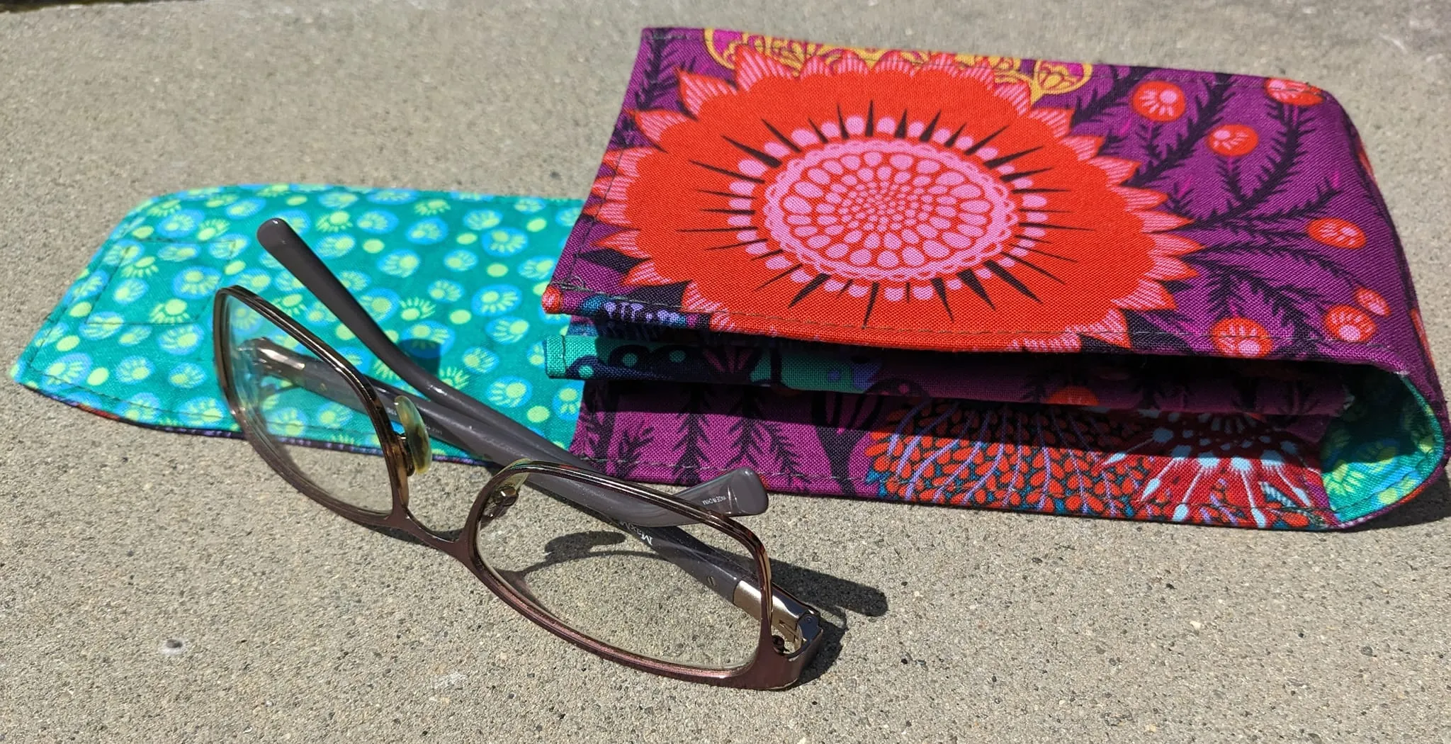 Sewing Pattern with video | The Double Vision Case