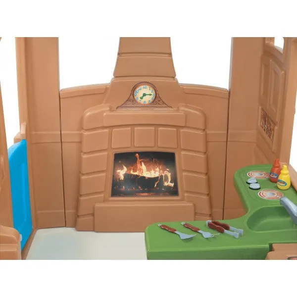 Step2 Gather & Grille Playhouse