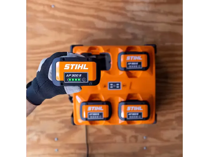 Stihl | AL 301-4, 120 V High-speed Multi Charger (EA04 430 5502)